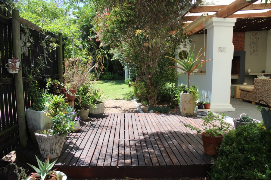 5 Bedroom Property for Sale in Canals Eastern Cape